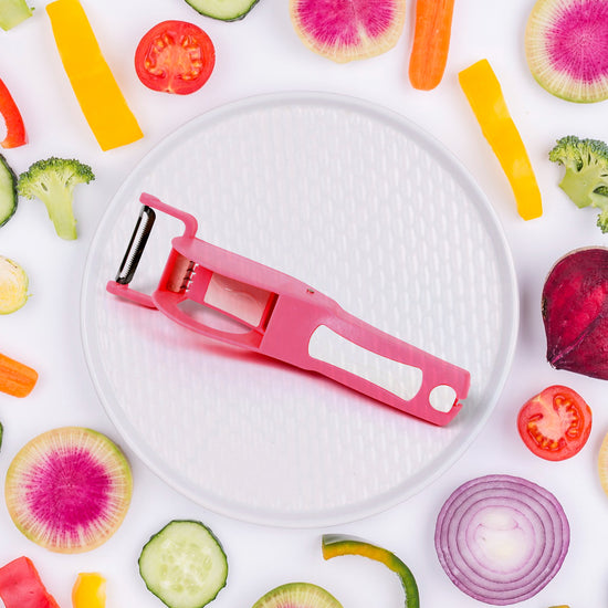 2-in-1 Vegetable & Fruit Cutter with Peeler